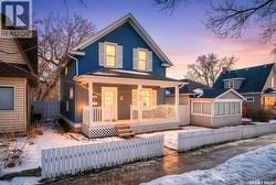 1117 Chestnut AVENUE  Moose Jaw, SK S6H 1A9