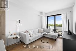 610 - 430 RONCESVALLES AVENUE  Toronto, ON M6R 0A6