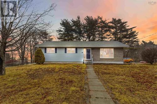 37 Westmount Heights  Bridgewater, NS B4V 1M5