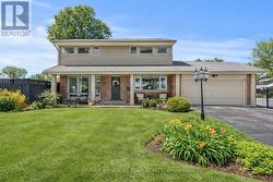 9 ROSEMOUNT AVENUE  St. Catharines (Vine/Linwell), ON L2M 1Z4