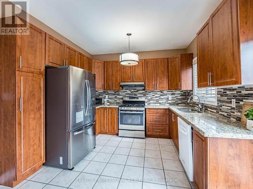 26 Tangleridge Boulevard, Brampton, ON - Indoor Photo Showing Kitchen With Double Sink