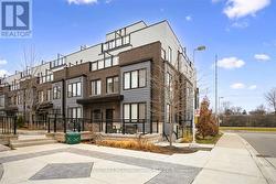 TH #1 - 2232 BROMSGROVE ROAD  Mississauga, ON L5J 0B3