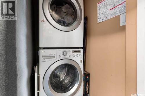1358 Arthur Street, Regina, SK - Indoor Photo Showing Laundry Room