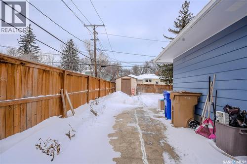 1812 Grant Drive, Regina, SK - Outdoor