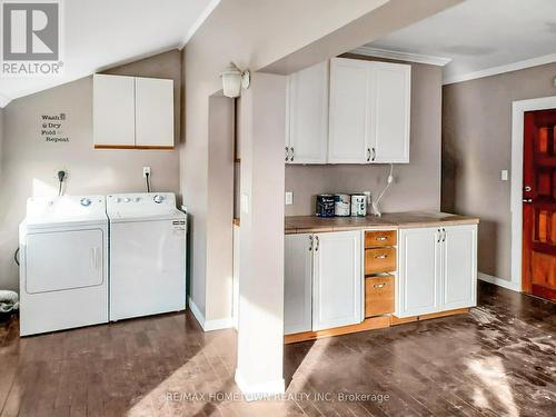5 Robinson Avenue, Smiths Falls, ON - Indoor Photo Showing Laundry Room