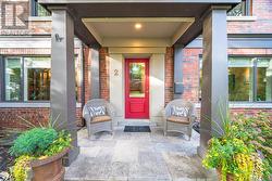 2 HARTFIELD COURT  Toronto, ON M9A 3E3