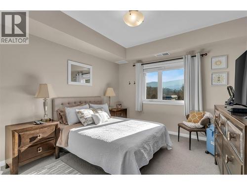 660 Lequime Road Unit# 405, Kelowna, BC - Indoor Photo Showing Bedroom