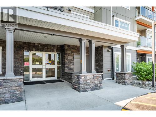 660 Lequime Road Unit# 405, Kelowna, BC - Outdoor