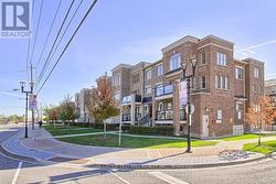 26 - 2335 SHEPPARD AVENUE W  Toronto, ON M9M 0B5