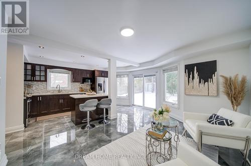 30 Marlow Crescent, Markham, ON - Indoor Photo Showing Other Room