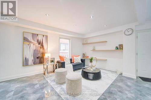 30 Marlow Crescent, Markham, ON - Indoor