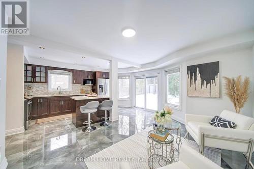 30 Marlow Crescent, Markham, ON - Indoor Photo Showing Other Room