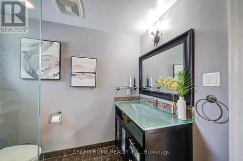 30 Marlow Crescent, Markham, ON - Indoor Photo Showing Bathroom