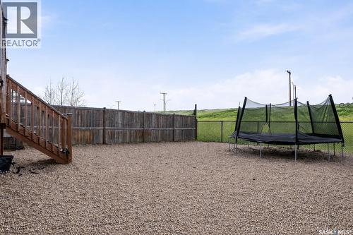 219 Henick Crescent, Saskatoon, SK - Outdoor
