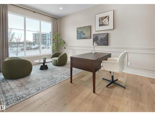 4183 Cameron Heights Pt Nw, Edmonton, AB - Indoor Photo Showing Other Room