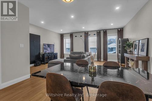 1105 - 361 Quarter Town Line, Tillsonburg, ON - Indoor