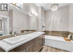 Primary BR 5 pc. Ensuite - 