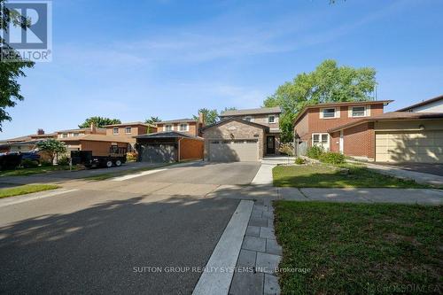 1114 Cedarcroft Crescent, Pickering, ON - Outdoor