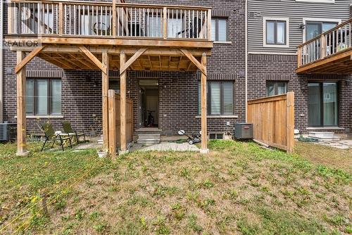 38 Hibiscus Lane, Hamilton, ON - Outdoor With Deck Patio Veranda