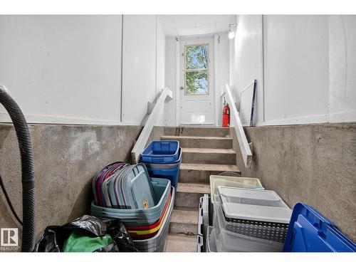 320 1 Av, Thorhild, AB - Indoor Photo Showing Other Room