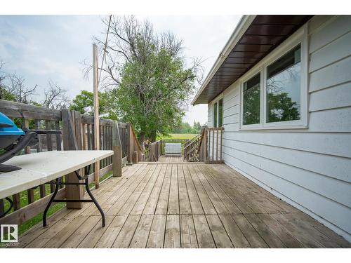 320 1 Av, Thorhild, AB - Outdoor With Deck Patio Veranda With Exterior