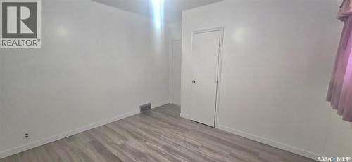 422 Mullin Avenue E, Regina, SK - Indoor Photo Showing Other Room