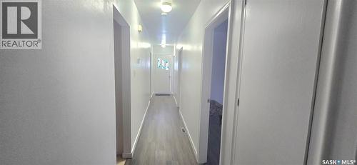 422 Mullin Avenue E, Regina, SK - Indoor Photo Showing Bathroom