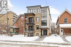 2 - 277 WILBROD STREET  Ottawa, ON K1N 6M3