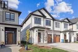 215 Greenwich Drive NW  Calgary, AB T3B 6N9