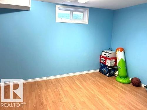 94 Belmead Gardens Nw, Edmonton, AB - Indoor