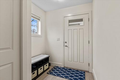 13-335 Gerstmar Road, Kelowna, BC - Indoor Photo Showing Other Room