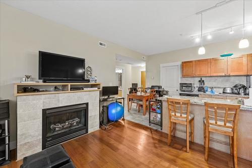 301-4205 Gellatly Road, West Kelowna, BC - Indoor With Fireplace
