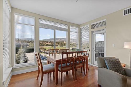 301-4205 Gellatly Road, West Kelowna, BC - Indoor Photo Showing Dining Room