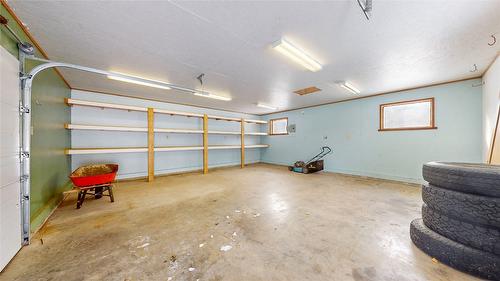 1896 St. Mary Lake Road, Kimberley, BC - Indoor Photo Showing Garage