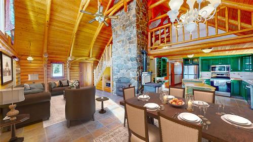 1896 St. Mary Lake Road, Kimberley, BC - Indoor