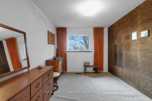 28 Stately Way, Markham, ON - Indoor Photo Showing Other Room