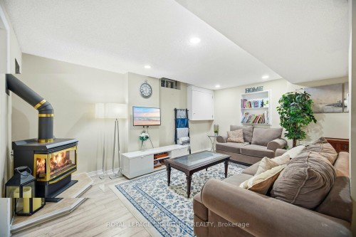 21 Palmolive Street, Brampton, ON 