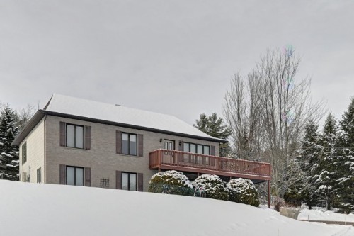 305 Ch. du Ruisseau  Sainte-Catherine-De-Hatley, QC J0B 1W0