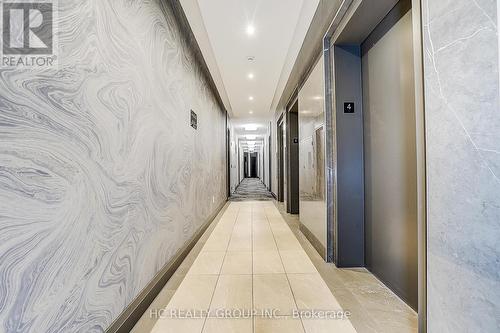 412 - 85 Bloor Street E, Toronto, ON - Indoor