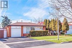 25 GLEBE CRESCENT  Brampton, ON L6S 1E9