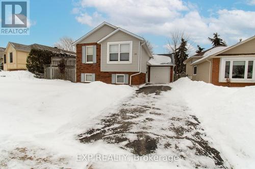 33 KNICELY ROAD  Barrie, ON L4N 6V3