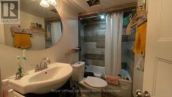 4 pc Bathroom - 