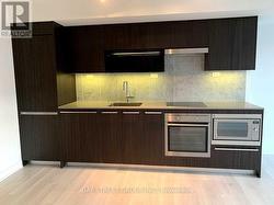 1212 - 80 QUEENS WHARF ROAD  Toronto, ON M5V 0J3