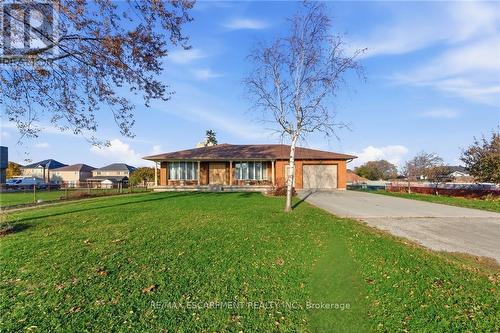 1235 Barton Street, Hamilton, ON - Outdoor