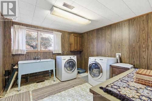 1235 Barton Street, Hamilton, ON - Indoor Photo Showing Laundry Room