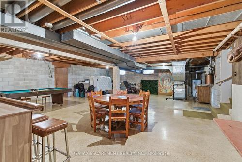 1235 Barton Street, Hamilton, ON - Indoor