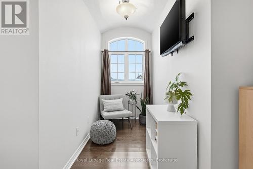 290 Eaton Street, Halton Hills, ON - Indoor Photo Showing Other Room