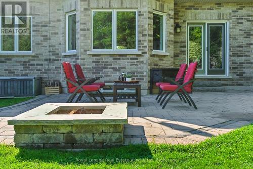 290 Eaton Street, Halton Hills, ON - Outdoor