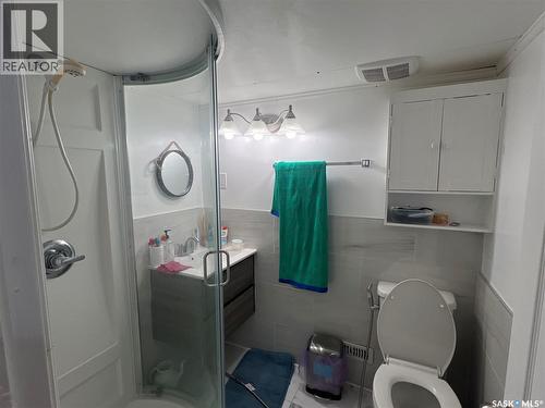 87 Merlin Crescent, Regina, SK - Indoor Photo Showing Bathroom