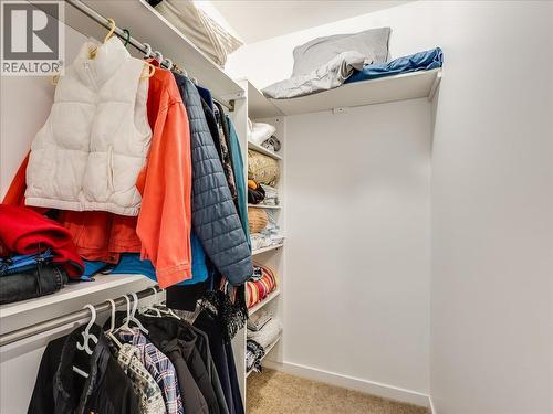 8480 Highway 22A, Trail, BC - Indoor With Storage